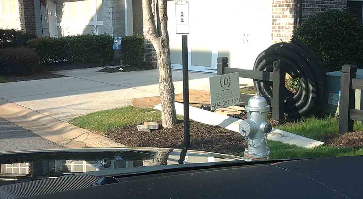 Roswell Towneship Scumbags Lawn Signs